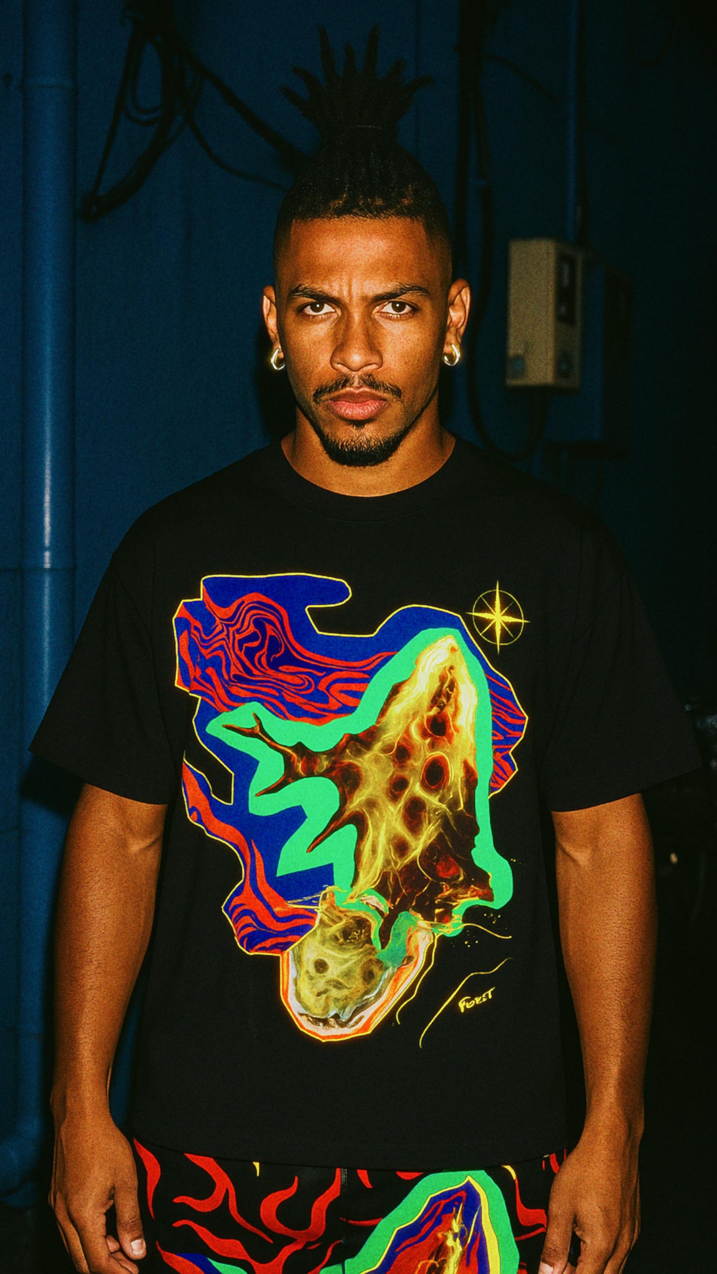 Black oversized t-shirt with bold design, drop shoulders, and heavyweight cotton – Tamaro Tigro PearlRush Tee